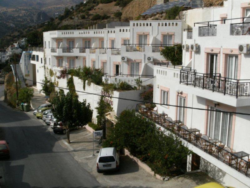 Petra Hotel Agia Galini  Exterior photo